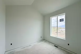 7094 W Monterrey Oak Dr, Herriman, UT 84096 - Photo 7