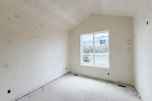 7094 W Monterrey Oak Dr, Herriman, UT 84096 - Photo 3