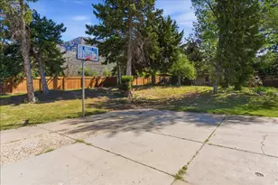 4250 N 350 W, Pleasant View, UT 84414 - Photo 25