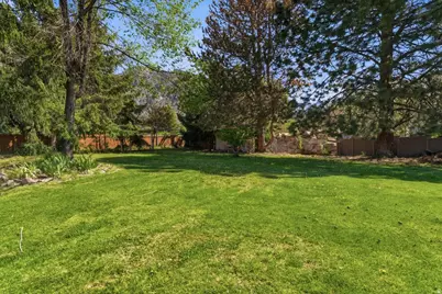 4250 N 350 W, Pleasant View, UT 84414 - Photo 27