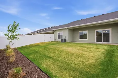 2674 S 2430 W #102 SG, Syracuse, UT 84075 - Photo 15