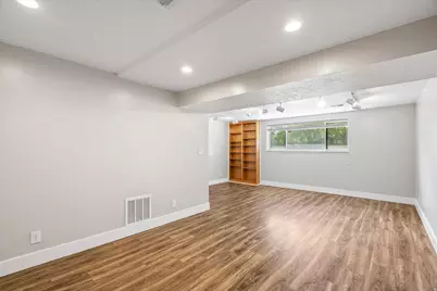 846 S 1425 W, Clearfield, UT 84015 - Photo 9