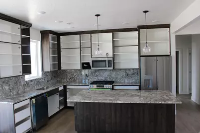 4933 N Remington, Enoch, UT 84721 - Photo 5