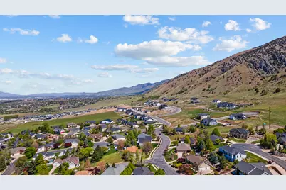 745 Foxridge Dr, Providence, UT 84332 - Photo 71