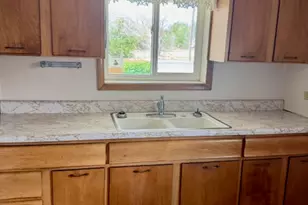 195 W 100 S, Elsinore, UT 84724 - Photo 11