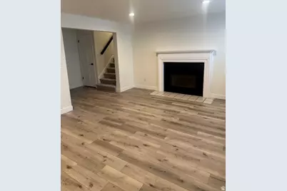 9071 S Wasatch Blvd, Sandy, UT 84093 - Photo 23