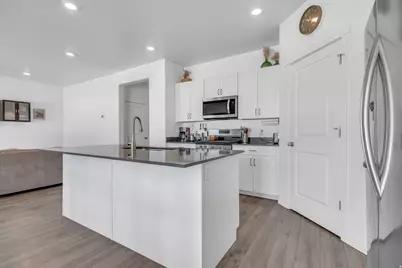 1152 S Red Cliff Dr #199, Santaquin, UT 84655 - Photo 13