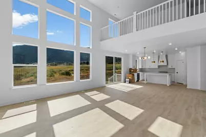 178 E 650 S, Hyde Park, UT 84318 - Photo 7