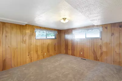 721 E 1950 S, Bountiful, UT 84010 - Photo 23