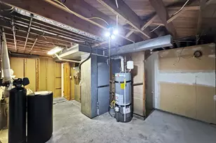721 E 1950 S, Bountiful, UT 84010 - Photo 29