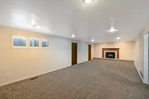 721 E 1950 S, Bountiful, UT 84010 - Photo 19