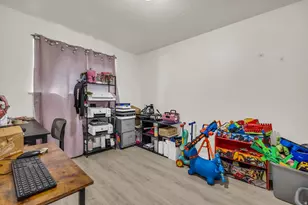 185 W 850 S, Bountiful, UT 84010 - Photo 11