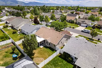 2180 W Craig Ln, Syracuse, UT 84075 - Photo 29
