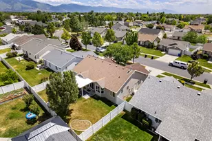 2180 W Craig Ln, Syracuse, UT 84075 - Photo 29