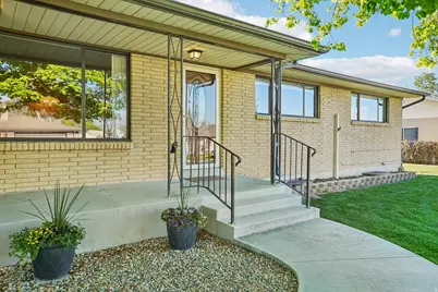 9270 S Jana Lee Dr, West Jordan, UT 84088 - Photo 5