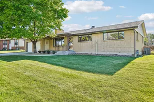 9270 S Jana Lee Dr, West Jordan, UT 84088 - Photo 3