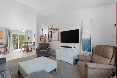 318 E 1700 S, Kaysville, UT 84037 - Photo 5