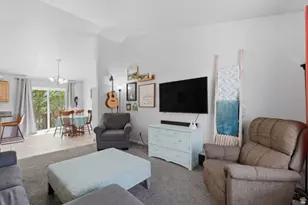 318 E 1700 S, Kaysville, UT 84037 - Photo 5