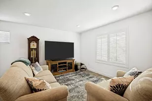 4064 S Pitchblack Ln W, Magna, UT 84044 - Photo 29