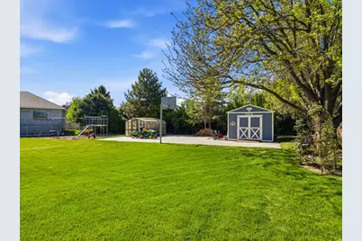 9876 S Spruce Dale Dr, South Jordan, UT 84095 - Photo 9