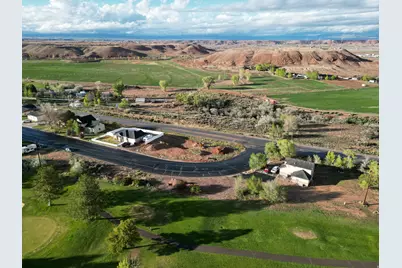 820 W Clubhouse Dr, Roosevelt, UT 84066 - Photo 11