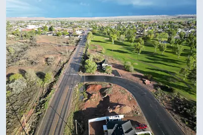 820 W Clubhouse Dr, Roosevelt, UT 84066 - Photo 9