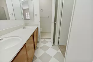 720 E Three Fountains Dr, Salt Lake City, UT 84107 - Photo 17