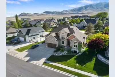 4077 S Pelican Ln, Saratoga Springs, UT 84045 - Photo 5