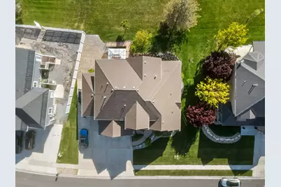 4077 S Pelican Ln, Saratoga Springs, UT 84045 - Photo 41