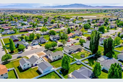 2224 W 2150 S, Syracuse, UT 84075 - Photo 33