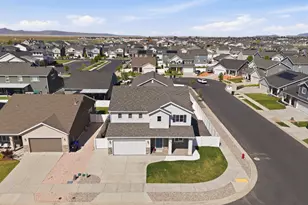3458 S Gray Pne Ln, Syracuse, UT 84075 - Photo 3