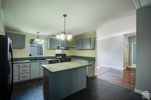 3303 S Hanover Park Dr W, West Valley, UT 84119 - Photo 7