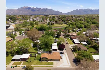 5680 S 2600 W #12, Roy, UT 84067 - Photo 37