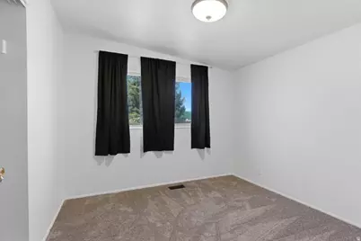 5680 S 2600 W #12, Roy, UT 84067 - Photo 19