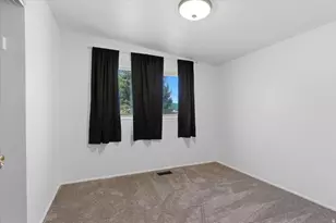 5680 S 2600 W, Roy, UT 84067 - Photo 19