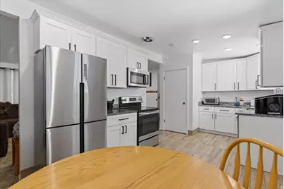 5680 S 2600 W #12, Roy, UT 84067 - Photo 9