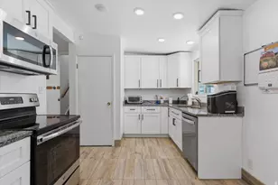 5680 S 2600 W, Roy, UT 84067 - Photo 13