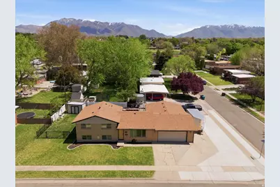 5680 S 2600 W #12, Roy, UT 84067 - Photo 31