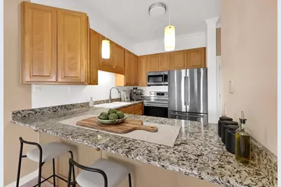 838 E South Temple S #409, Salt Lake City, UT 84102 - Photo 7