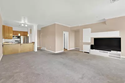 838 E South Temple S #409, Salt Lake City, UT 84102 - Photo 13
