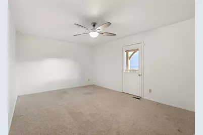 1335 N 1500 E, Provo, UT 84604 - Photo 47