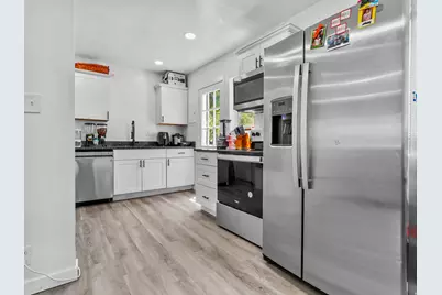 60 S Whiteside St, Layton, UT 84041 - Photo 7