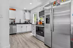 60 S Whiteside St, Layton, UT 84041 - Photo 7