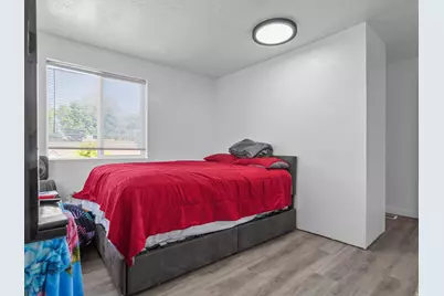 60 S Whiteside St, Layton, UT 84041 - Photo 17