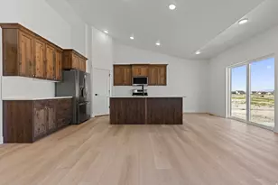787 N 2450 W, Tremonton, UT 84337 - Photo 5
