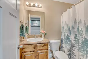 2454 E Ox Yoke Dr, Eagle Mountain, UT 84005 - Photo 17