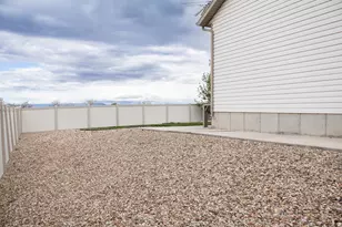2887 S 350 W, Vernal, UT 84078 - Photo 7
