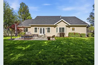 355 S Wood Dr E, Alpine, UT 84004 - Photo 57
