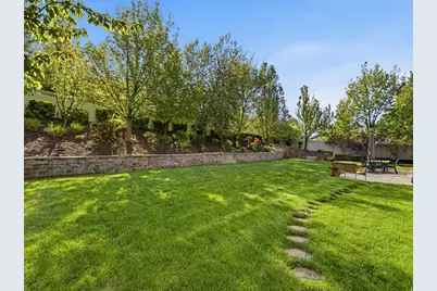355 S Wood Dr E, Alpine, UT 84004 - Photo 55