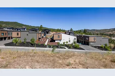 4033 W Discovery Way #323, Park City, UT 84098 - Photo 23